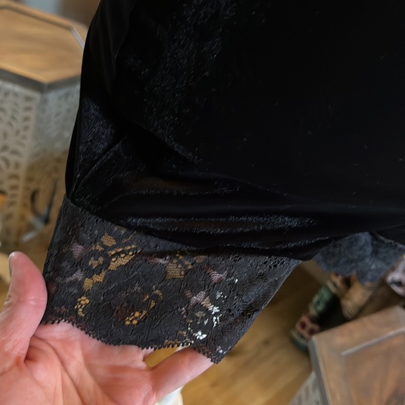 🔥1 hour sale. Victoria’s Secret, black shorts romper, lace on bottom - Picture 9 of 14